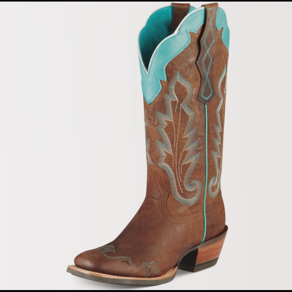 SOLD✅: Ariat Leather Turquoise cowboy boots
